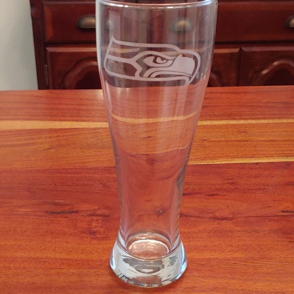 Seattle Seahawks Beer Glass - Picture 5 of 6